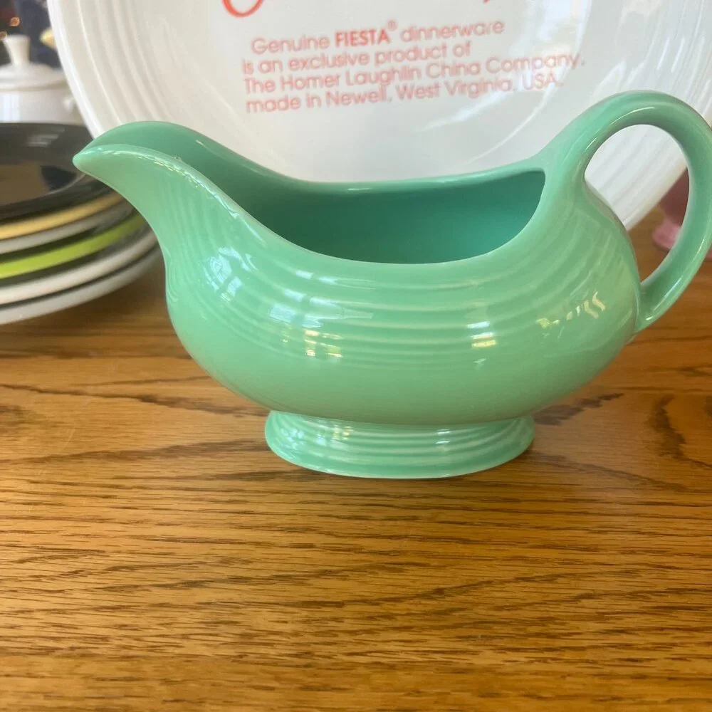 Vintage Post 1986 Classic Fiesta Gravy Boat, Sauce Boat, Yellow, Seamist - Picture 7 of 7